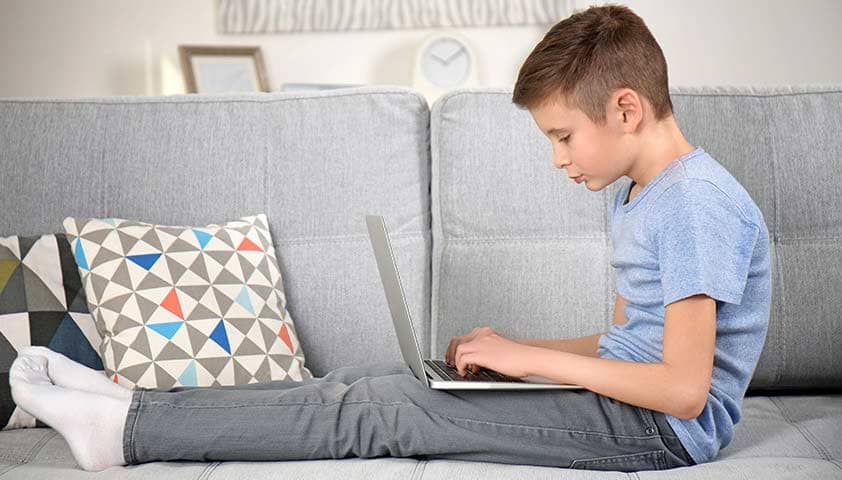 Грудь колесом, плечи коромыслом