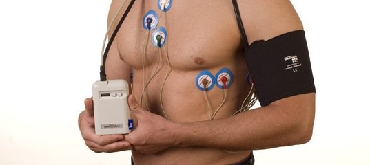 Добовий моніторинг артеріального тиску